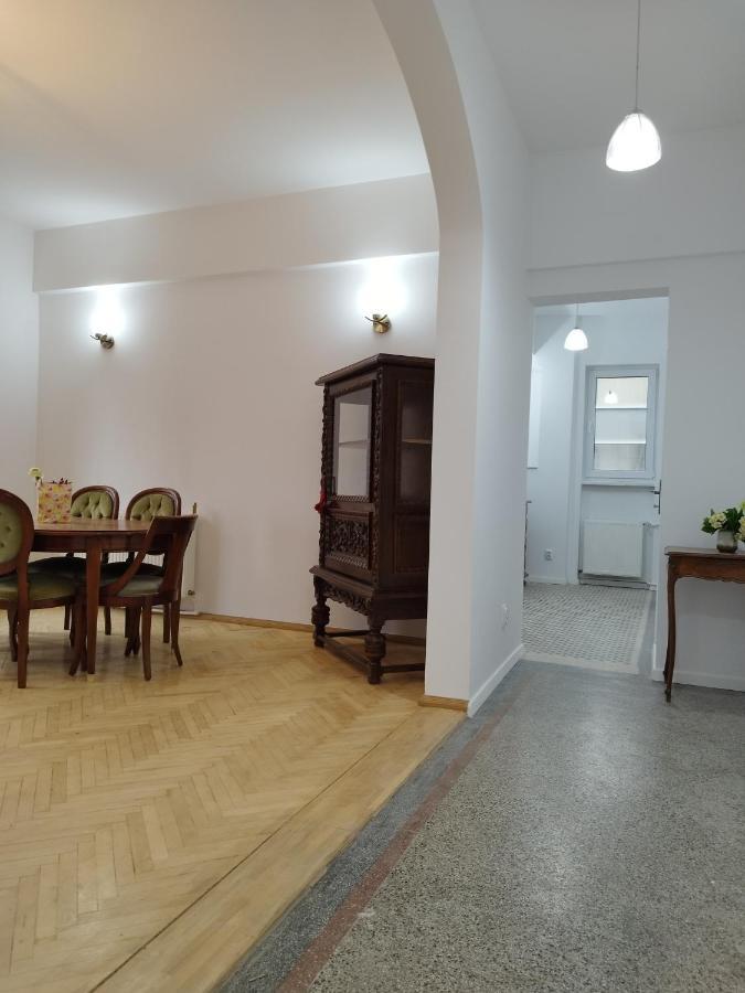 Central Appartment - Heart Of Bucharest - Sector 1 - New Renovated - Open Space エクステリア 写真